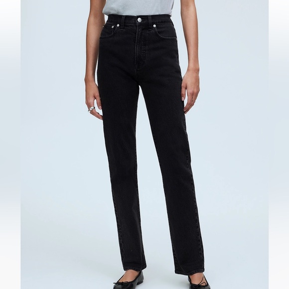 Madewell 90s Straight Leg Jean - Picture 2 of 9